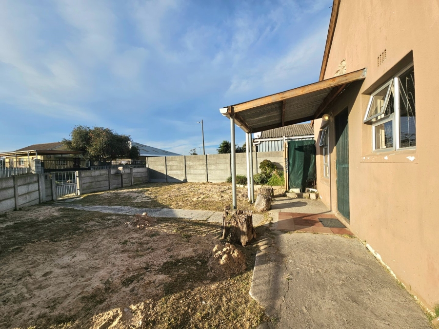 2 Bedroom Property for Sale in Beverly Park Western Cape